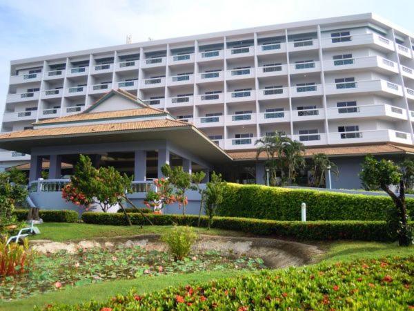Bp Samila Beach Hotel & Resort Songkhla Esterno foto