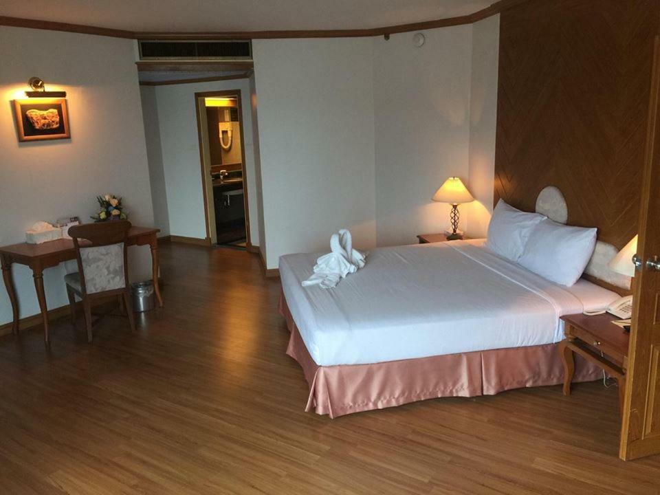 Bp Samila Beach Hotel & Resort Songkhla Esterno foto